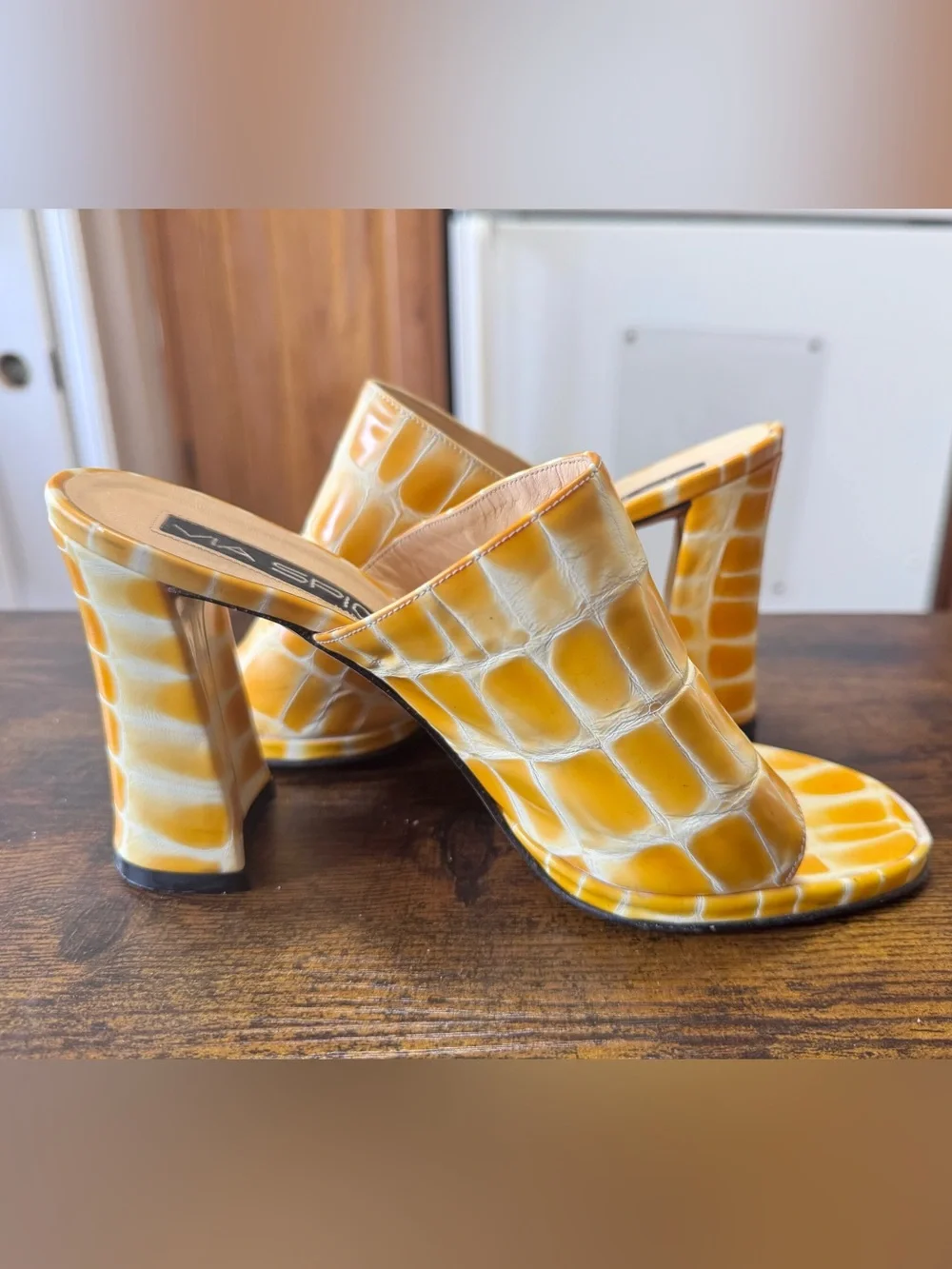 Via Spiga Italy Yellow Croc Embossed Leather Mules Chunky Block Heel Sandals 7 - Picture 6 of 12